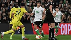 [NBA]沃特斯上篮被帽 文班亚马暴扣得手